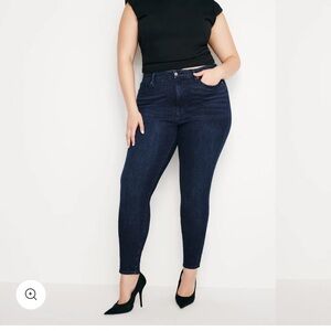 Good American Good Legs Skinny Jeans